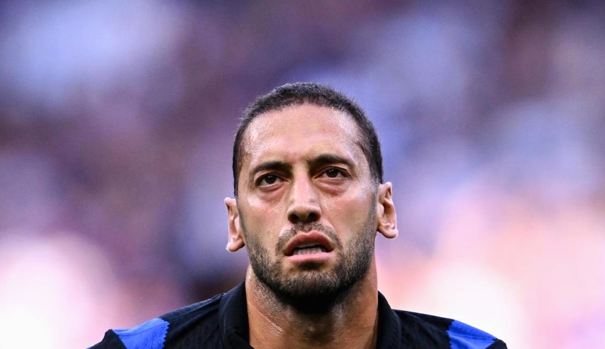 Calhanoglu a rischio per Roma-Inter: allarme a San Siro
