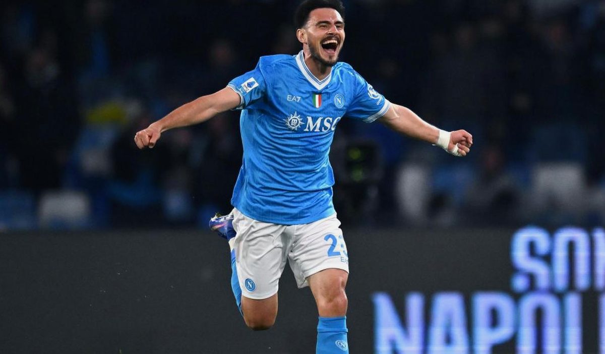 Juventus su Elmas: contatti per la trequarti bianconera