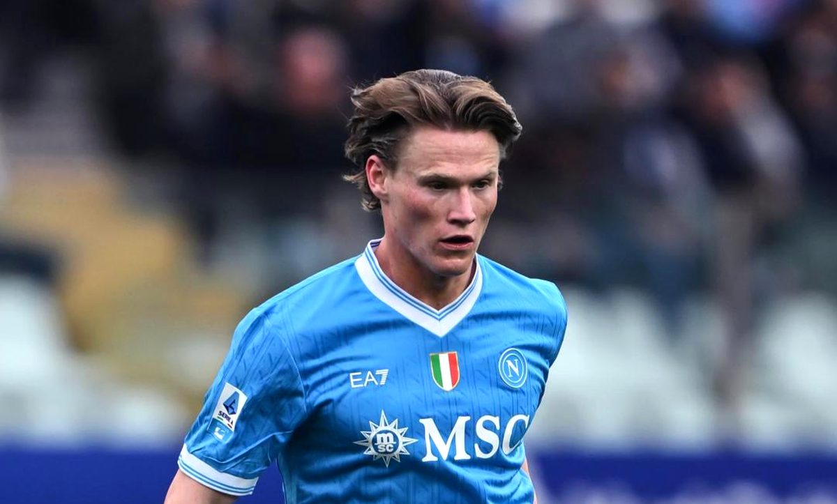 McTominay: operazione al cuore e futuro al Napoli in bilico