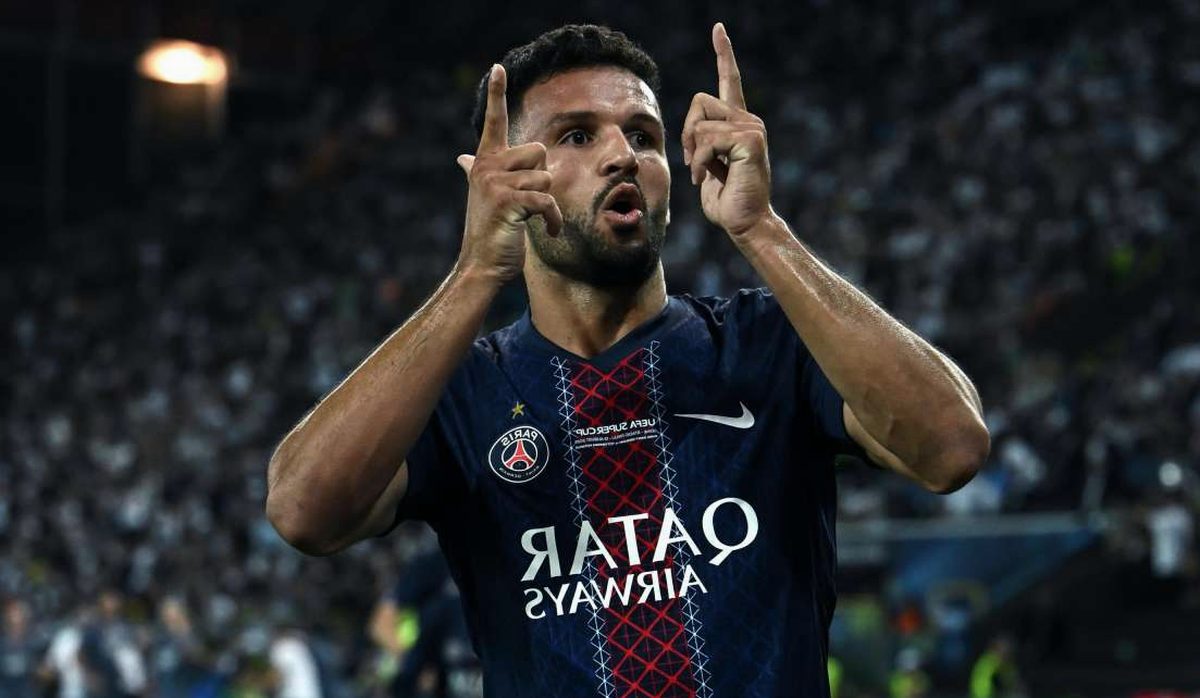 Milan su Goncalo Ramos: l'attacco rossonero cambia volto