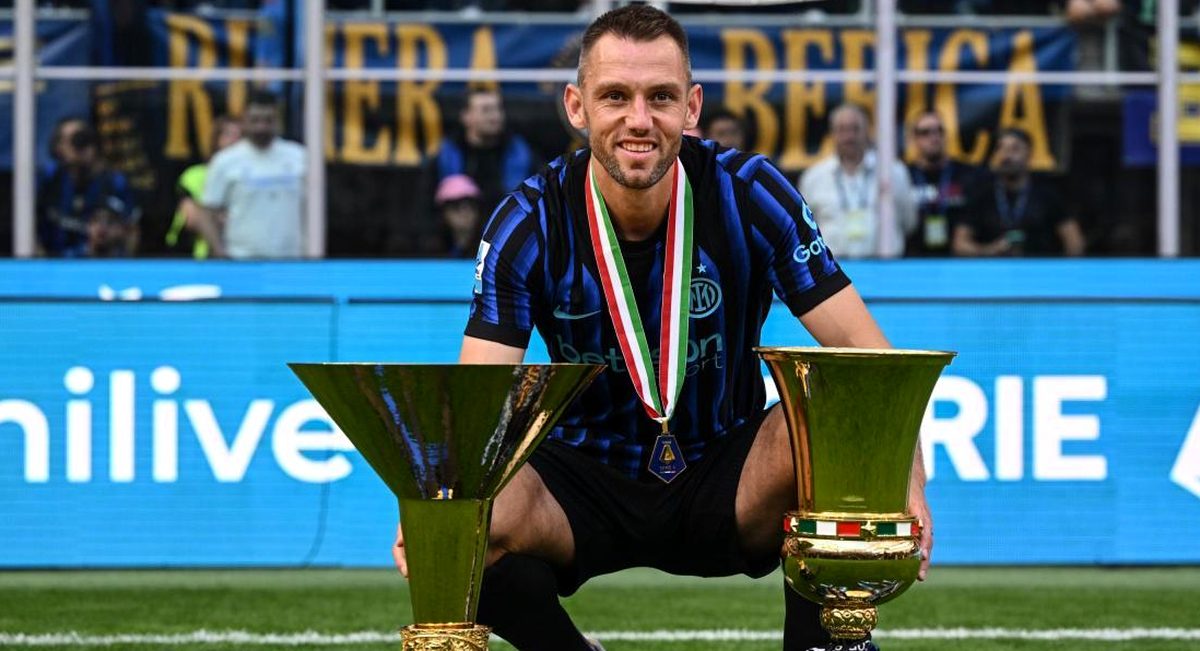 De Vrij lascia l'Inter: accordo col Panathinaikos