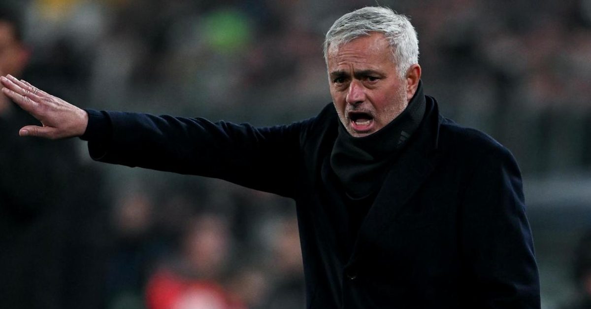 Mourinho e la frecciata all'Inter: il calendario parla italiano